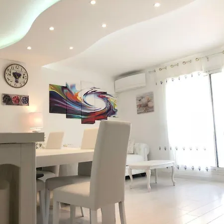 公寓 Charming D' Este With A Rooftop Pool By Weekome *